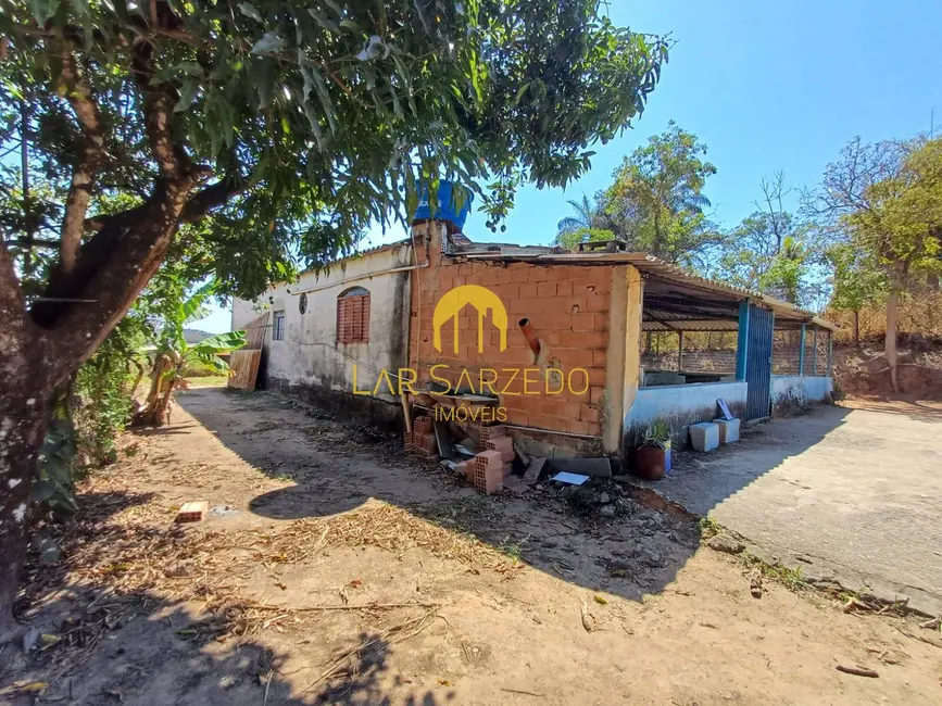 Foto 1 de Casa com 3 quartos à venda, 1176m2 em Sarzedo - MG