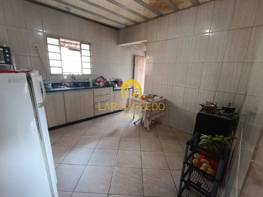 Foto 2 de Casa com 4 quartos à venda, 360m2 em Sarzedo - MG