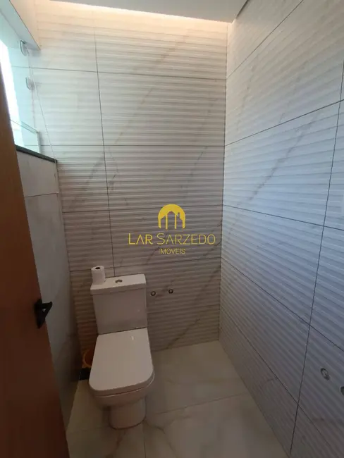 Foto 6 de Casa com 3 quartos à venda, 180m2 em Sarzedo - MG