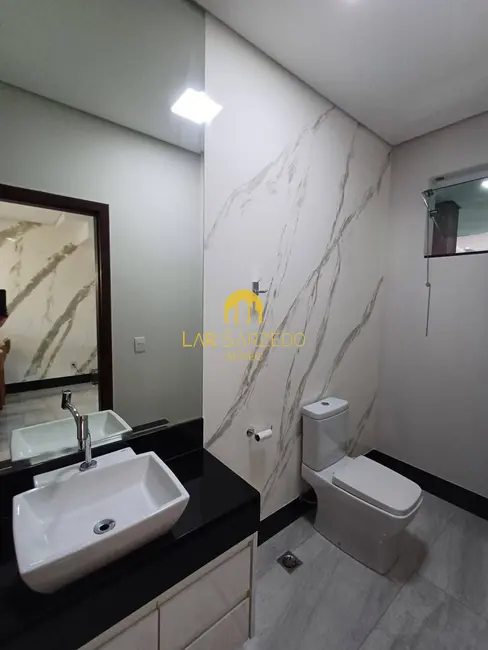 Foto 9 de Casa de Condomínio com 3 quartos à venda, 180m2 em Sarzedo - MG
