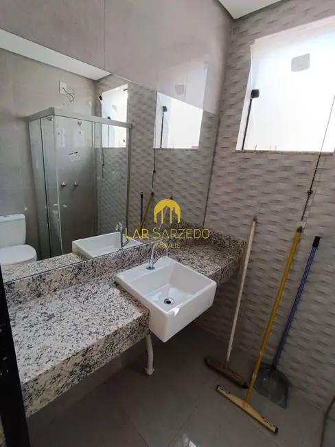 Foto 7 de Casa com 3 quartos à venda em Sarzedo - MG