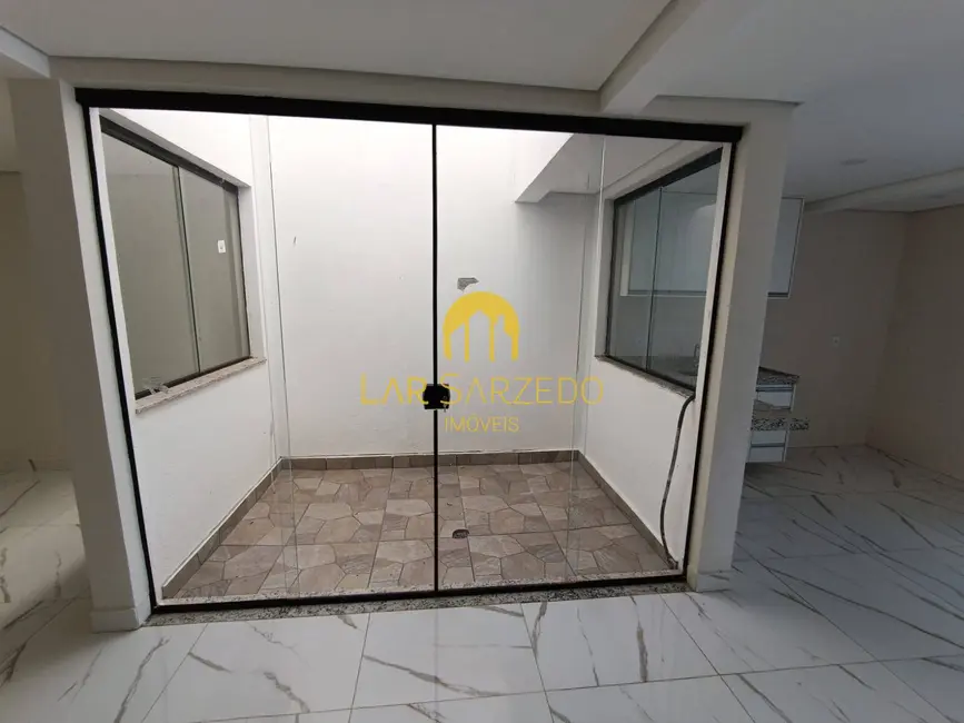 Foto 4 de Casa com 3 quartos à venda em Sarzedo - MG