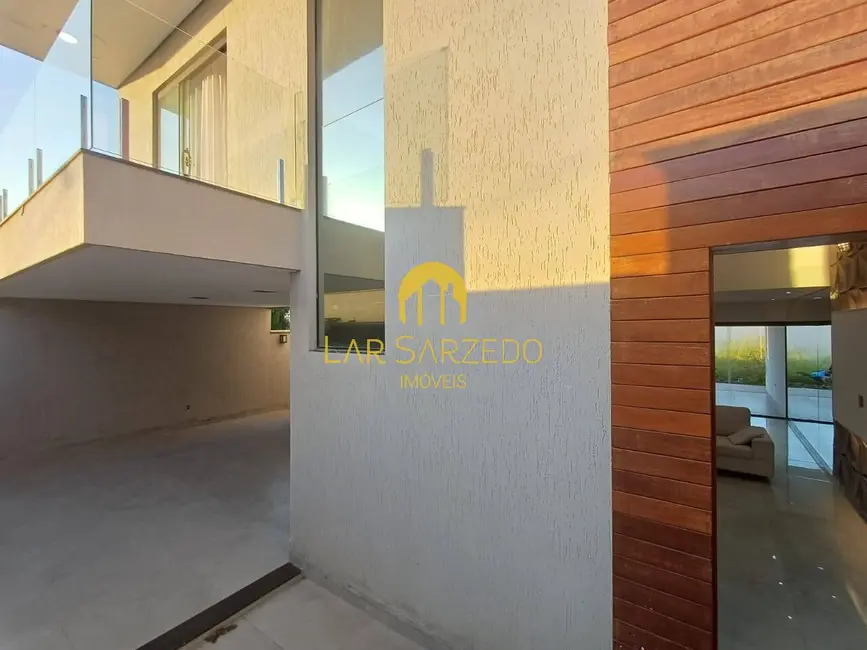 Foto 4 de Casa com 3 quartos à venda, 370m2 em Mario Campos - MG