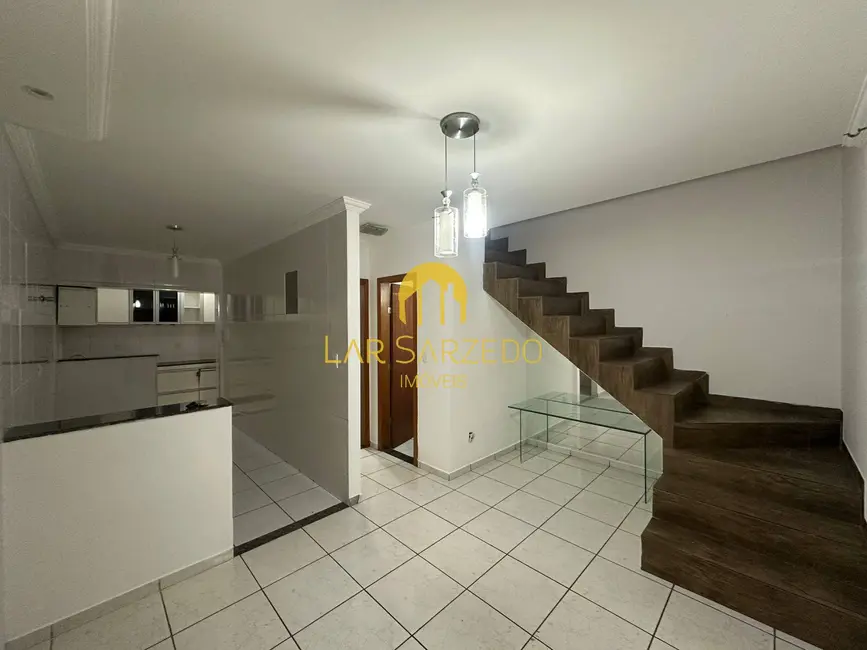 Foto 3 de Casa de Condomínio com 3 quartos à venda em Sarzedo - MG