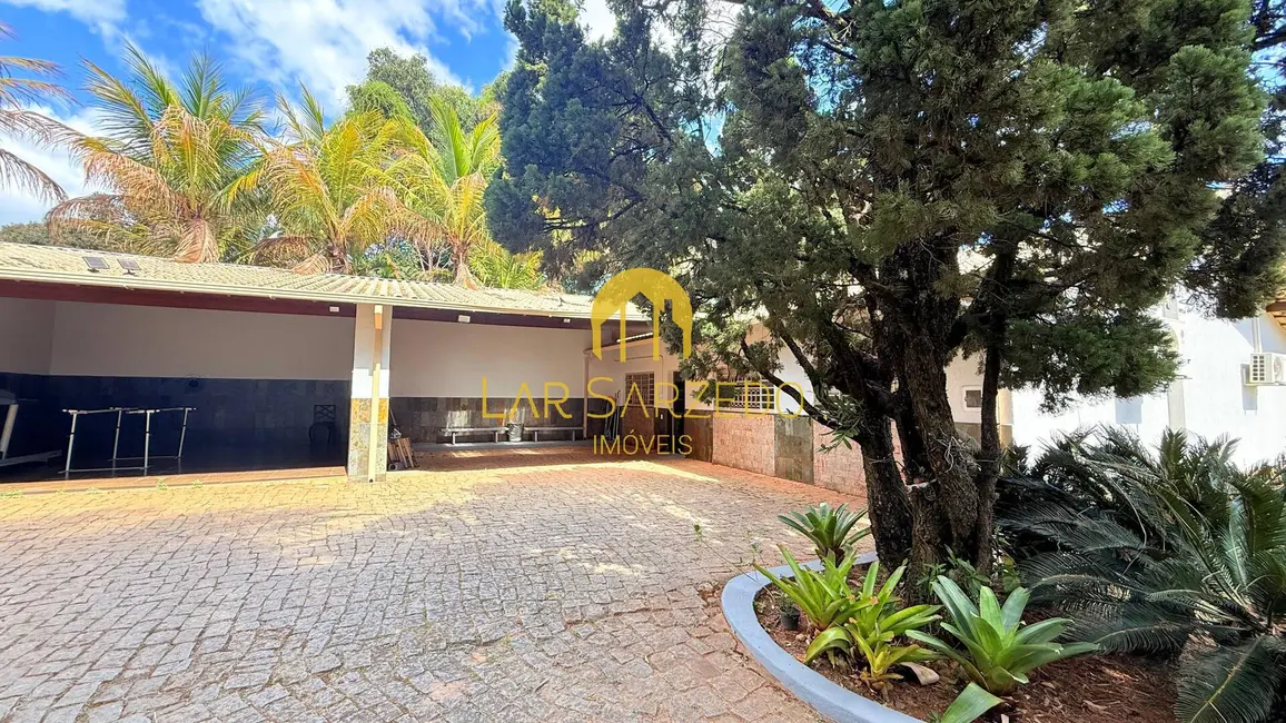 Foto 3 de Casa com 4 quartos para alugar em Central Park, Ibirite - MG