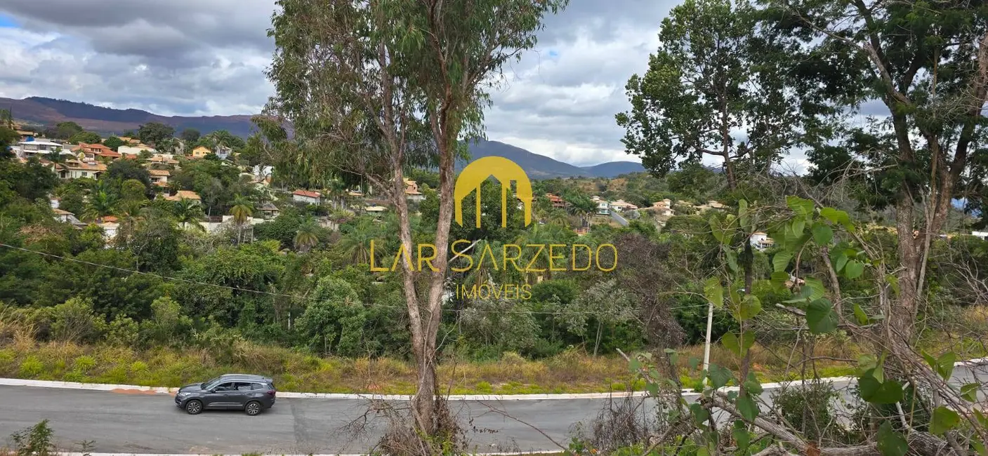 Foto 1 de Terreno / Lote à venda, 1000m2 em Sarzedo - MG