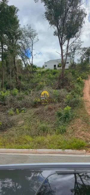 Foto 2 de Terreno / Lote à venda, 1000m2 em Sarzedo - MG