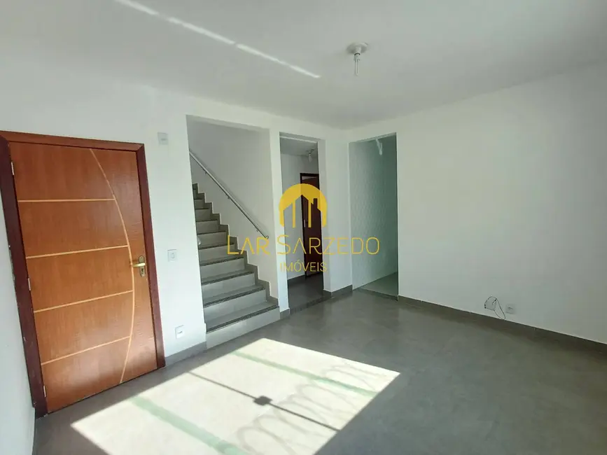 Foto 2 de Cobertura com 2 quartos à venda e para alugar, 117m2 em Sarzedo - MG