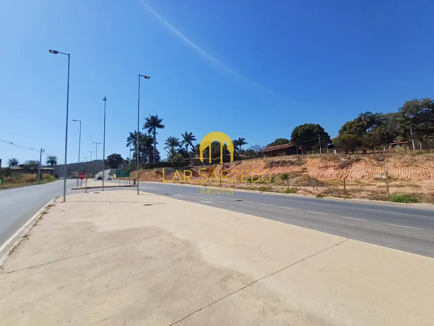 Foto 1 de Terreno / Lote à venda, 2600m2 em Sarzedo - MG
