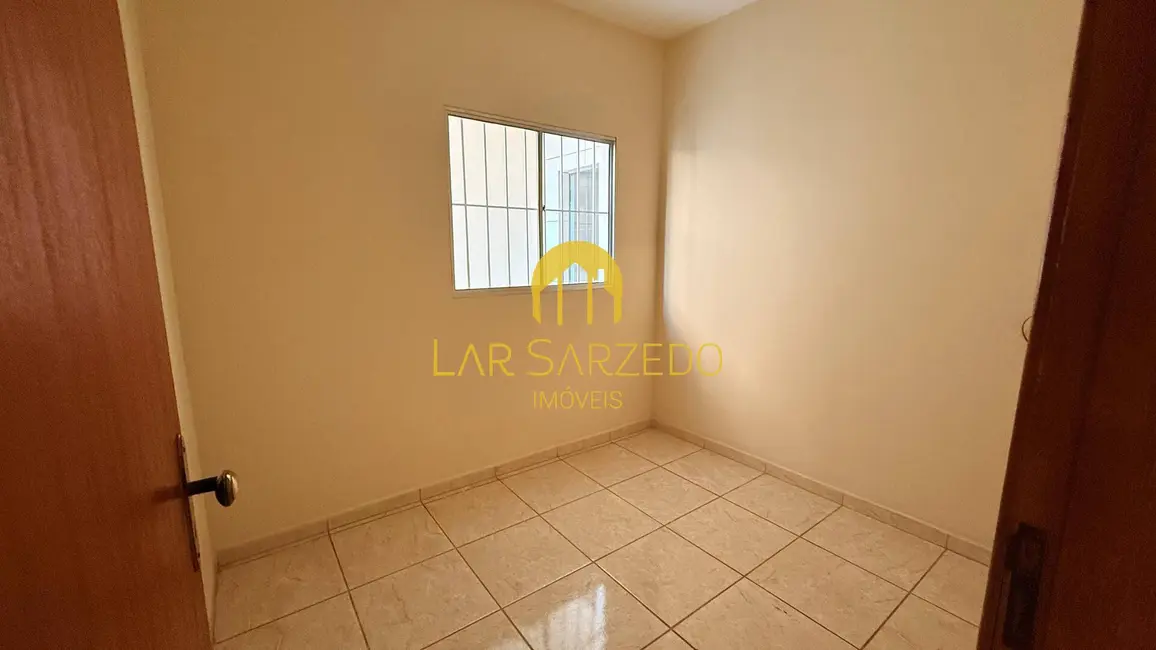 Casa com 3 quartos para alugar, 120m2 em Sarzedo - MG - imagem 8 Foto 8 de Casa com 3 quartos para alugar, 120m2 em Sarzedo - MG