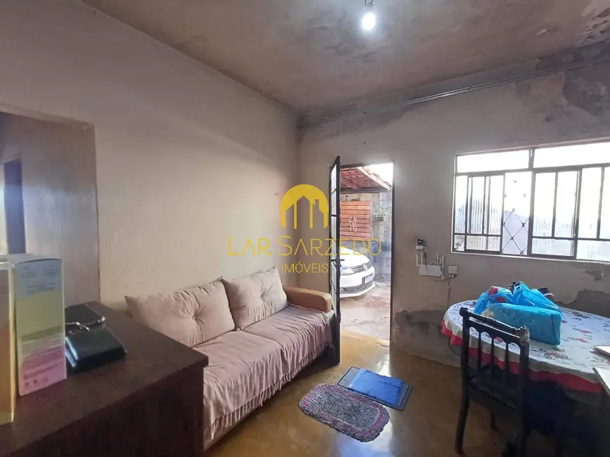 Casa com 3 quartos à venda, 360m2 em Sarzedo - MG - imagem 6 Foto 6 de Casa com 3 quartos à venda, 360m2 em Sarzedo - MG