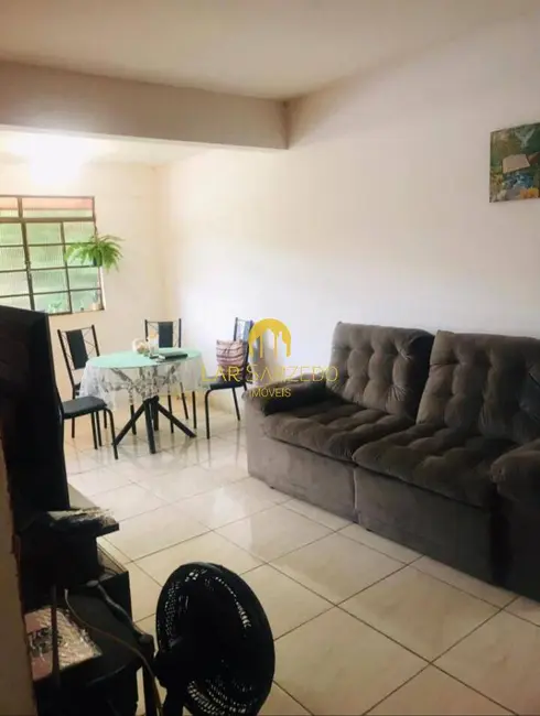 Foto 4 de Casa com 2 quartos à venda, 517m2 em Sarzedo - MG