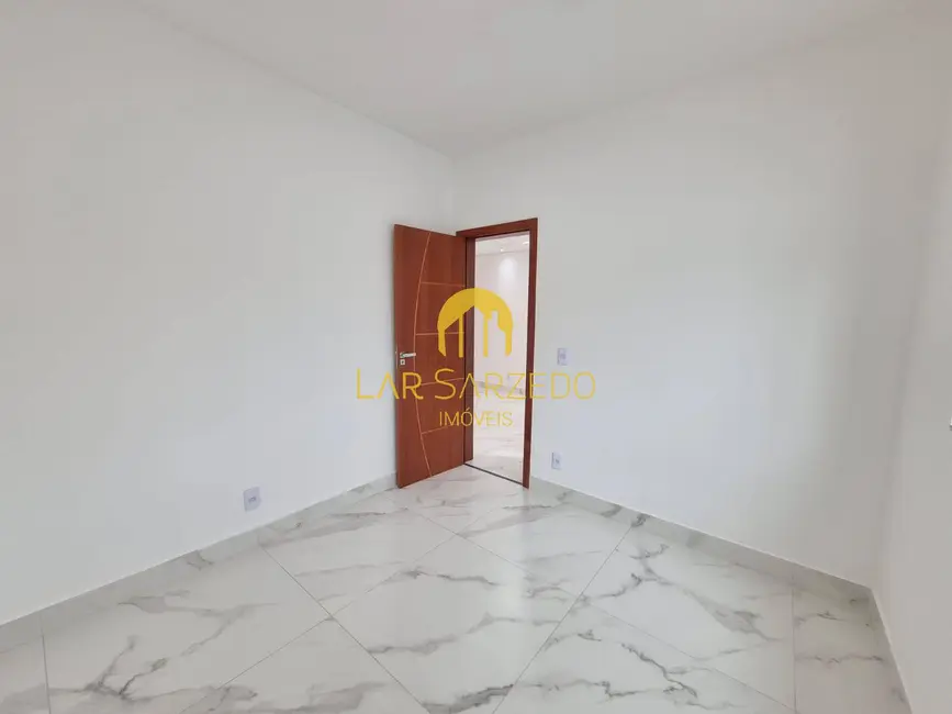 Foto 9 de Casa com 3 quartos à venda, 180m2 em Sarzedo - MG