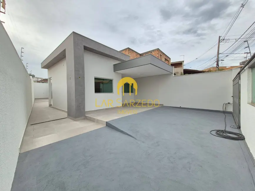 Foto 4 de Casa com 3 quartos à venda, 180m2 em Sarzedo - MG