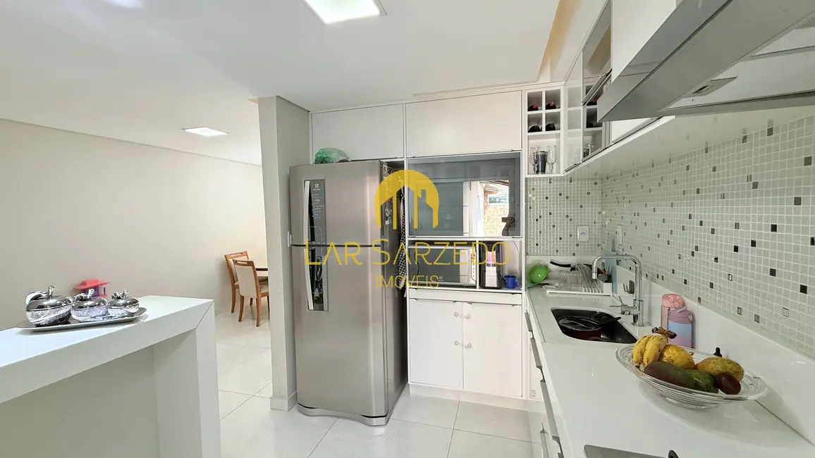 Casa com 2 quartos à venda, 100m2 em São Pedro, Ibirite - MG - imagem 8 Foto 8 de Casa com 2 quartos à venda, 100m2 em São Pedro, Ibirite - MG