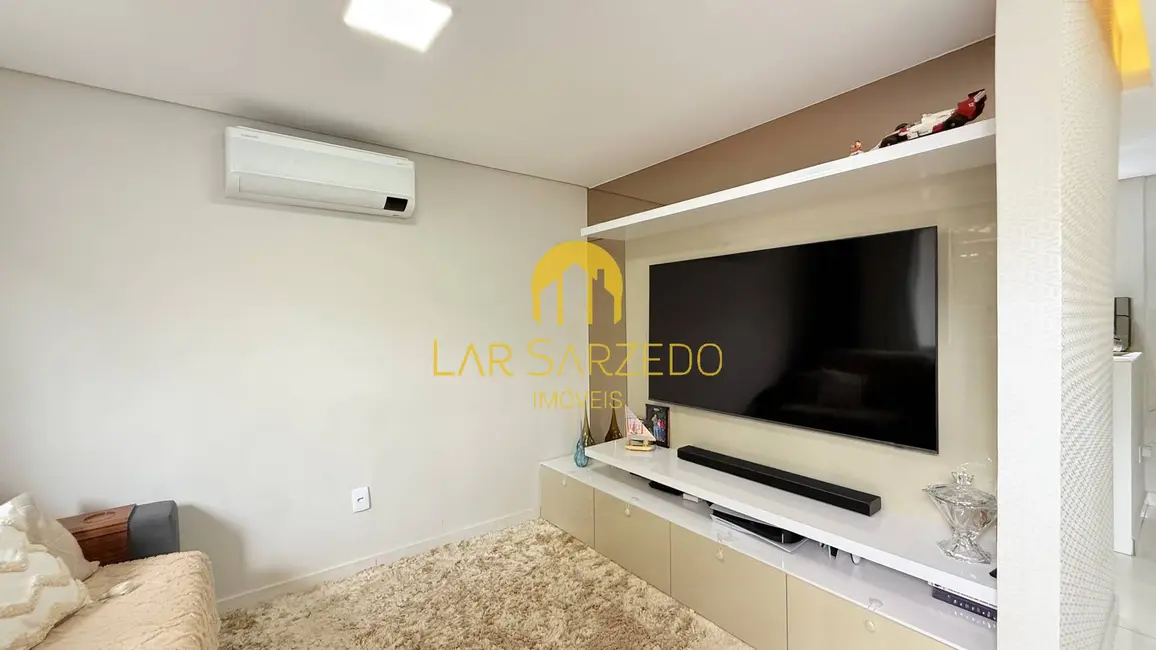 Casa com 2 quartos à venda, 100m2 em São Pedro, Ibirite - MG - imagem 3 Foto 3 de Casa com 2 quartos à venda, 100m2 em São Pedro, Ibirite - MG