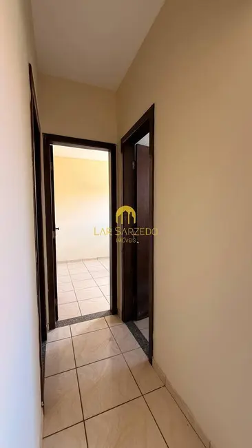 Foto 4 de Apartamento com 2 quartos para alugar em Sarzedo - MG