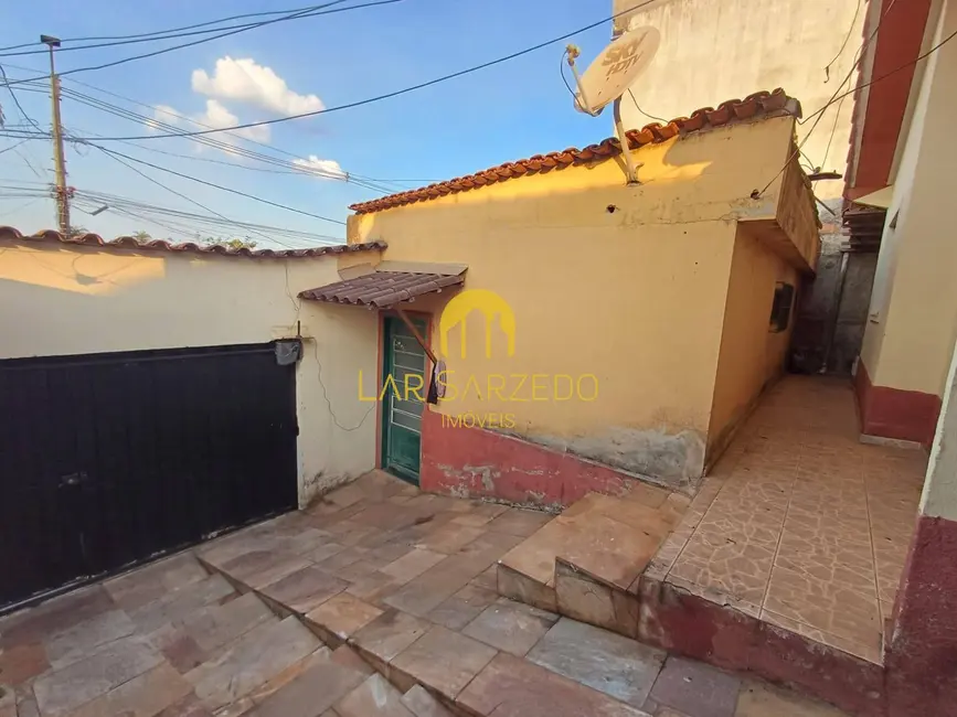 Foto 4 de Casa com 3 quartos à venda, 250m2 em Sarzedo - MG
