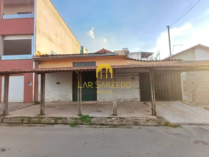 Foto 1 de Casa com 3 quartos à venda, 250m2 em Sarzedo - MG