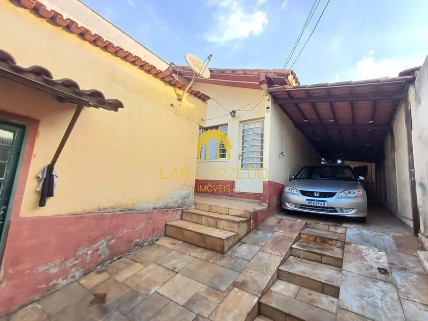 Foto 5 de Casa com 3 quartos à venda, 250m2 em Sarzedo - MG