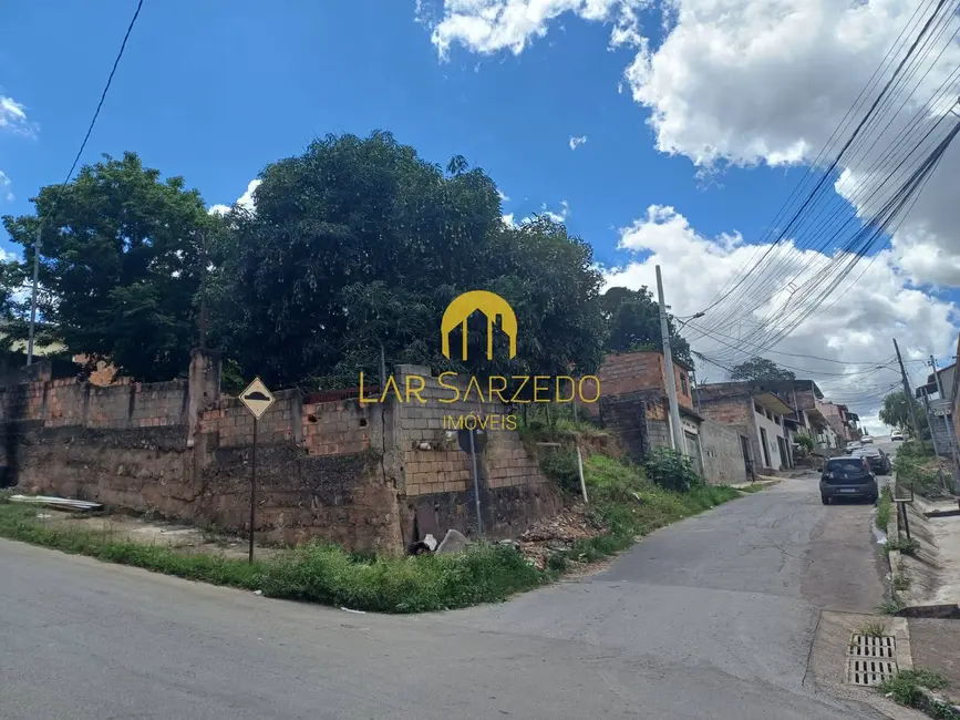 Foto 2 de Terreno / Lote à venda, 360m2 em Sarzedo - MG