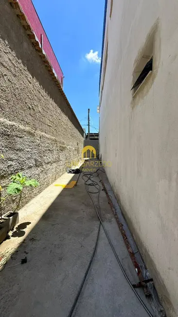 Foto 4 de Casa para alugar, 70m2 em Centro, Sarzedo - MG