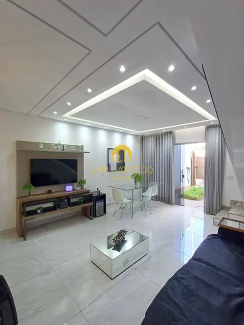 Foto 8 de Casa de Condomínio com 3 quartos à venda, 87m2 em Sarzedo - MG