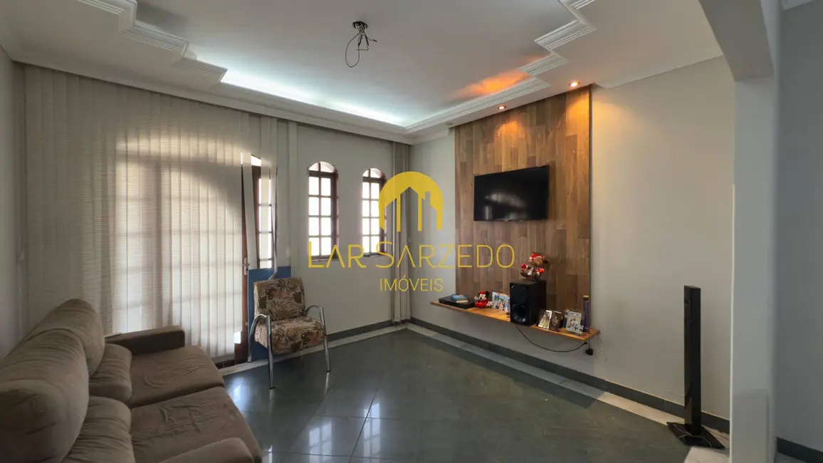 Foto 7 de Casa com 3 quartos à venda e para alugar, 110m2 em Sarzedo - MG