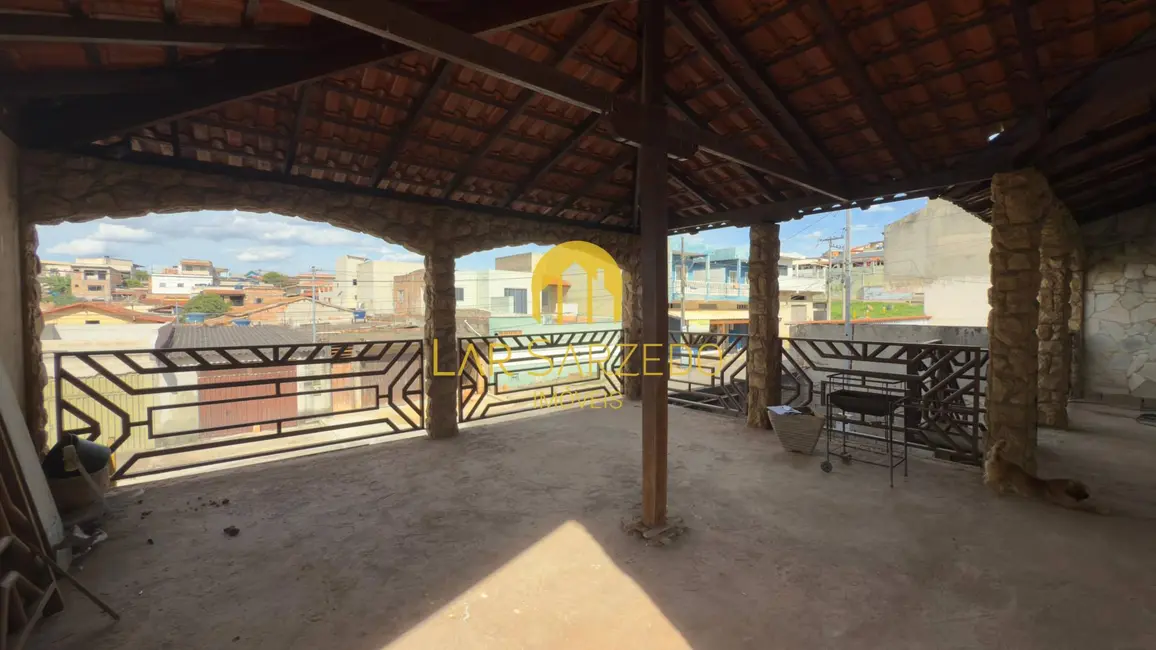 Foto 4 de Casa com 3 quartos à venda e para alugar, 110m2 em Sarzedo - MG