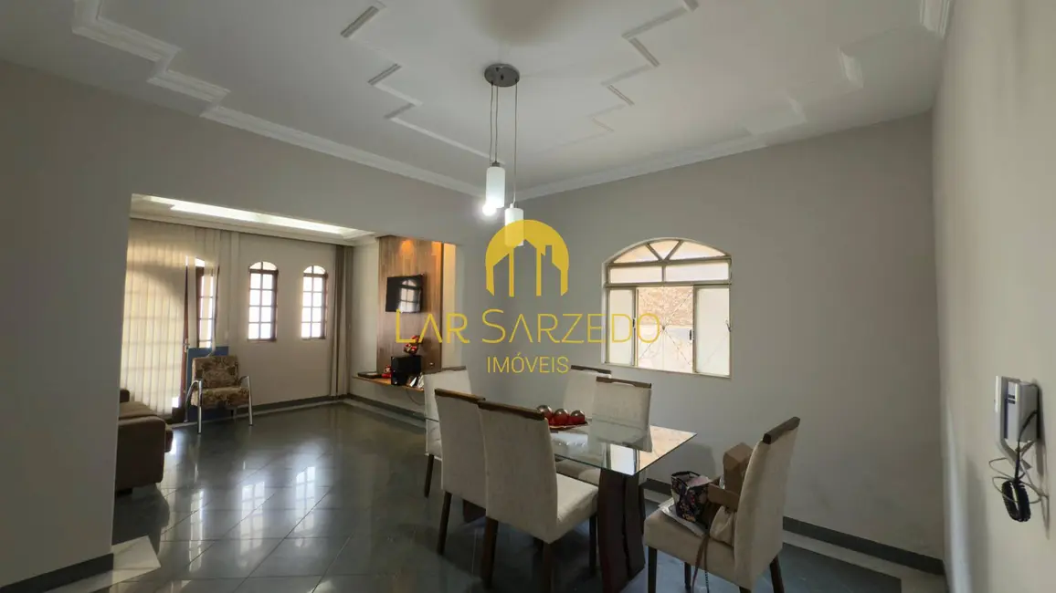 Foto 6 de Casa com 3 quartos à venda e para alugar, 110m2 em Sarzedo - MG