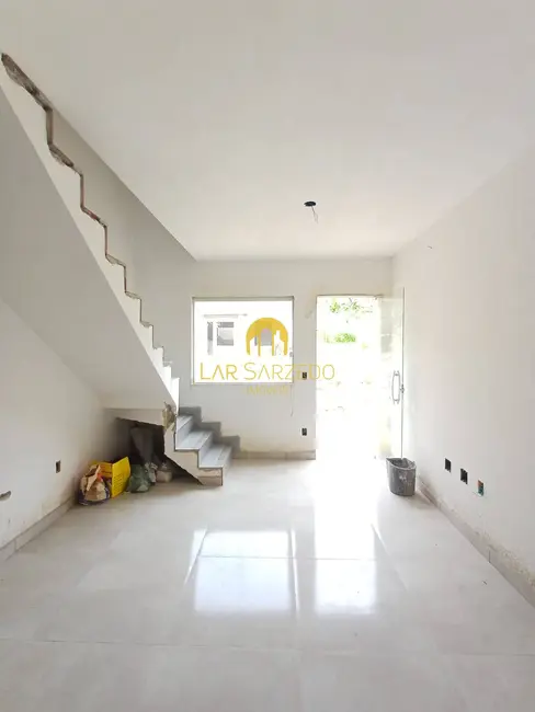Foto 6 de Casa com 2 quartos à venda, 60m2 em Jardim Rosário, Ibirite - MG