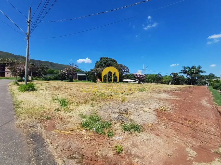 Foto 1 de Terreno / Lote à venda, 1000m2 em Mario Campos - MG