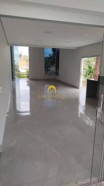 Foto 5 de Casa com 3 quartos à venda, 1000m2 em Mario Campos - MG