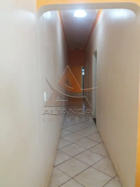 Casa com 3 quartos à venda, 249m2 em Vila Tibério, Ribeirao Preto - SP - imagem 4 Foto 4 de Casa com 3 quartos à venda, 249m2 em Vila Tibério, Ribeirao Preto - SP