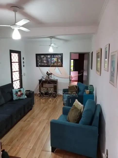 Foto 2 de Casa com 3 quartos à venda, 195m2 em Ipiranga, Ribeirao Preto - SP