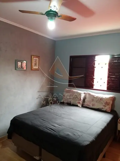 Casa com 3 quartos à venda, 195m2 em Ipiranga, Ribeirao Preto - SP - imagem 9 Foto 9 de Casa com 3 quartos à venda, 195m2 em Ipiranga, Ribeirao Preto - SP