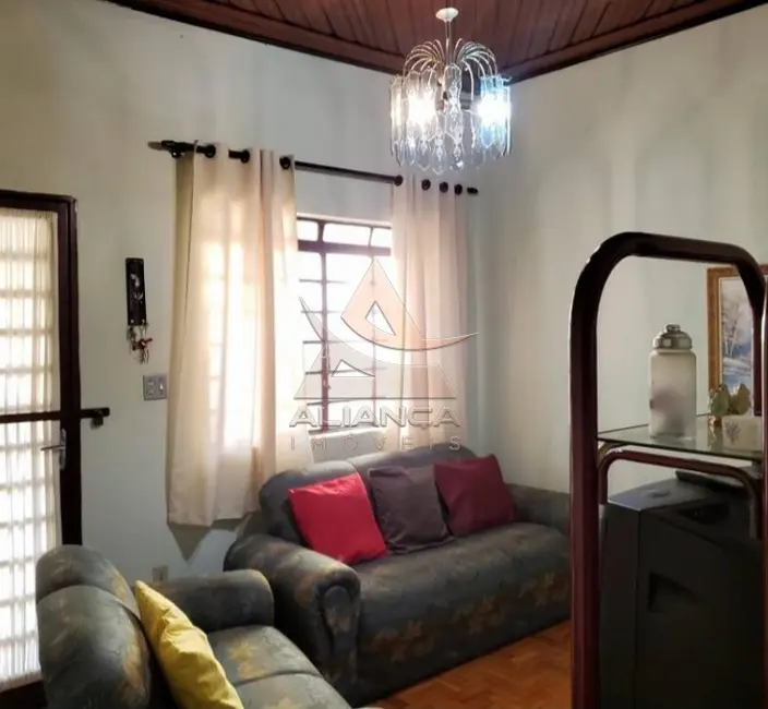 Foto 3 de Casa com 3 quartos à venda, 202m2 em Ipiranga, Ribeirao Preto - SP