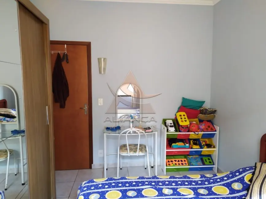 Casa com 3 quartos à venda, 214m2 em Parque dos Lagos, Ribeirao Preto - SP - imagem 6 Foto 6 de Casa com 3 quartos à venda, 214m2 em Parque dos Lagos, Ribeirao Preto - SP