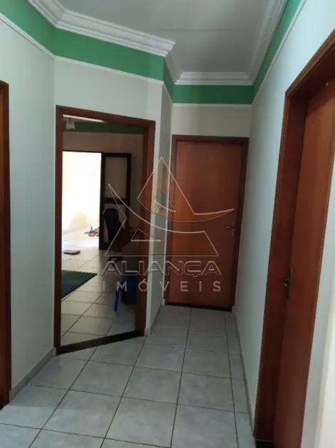 Casa com 3 quartos à venda, 214m2 em Parque dos Lagos, Ribeirao Preto - SP - imagem 4 Foto 4 de Casa com 3 quartos à venda, 214m2 em Parque dos Lagos, Ribeirao Preto - SP