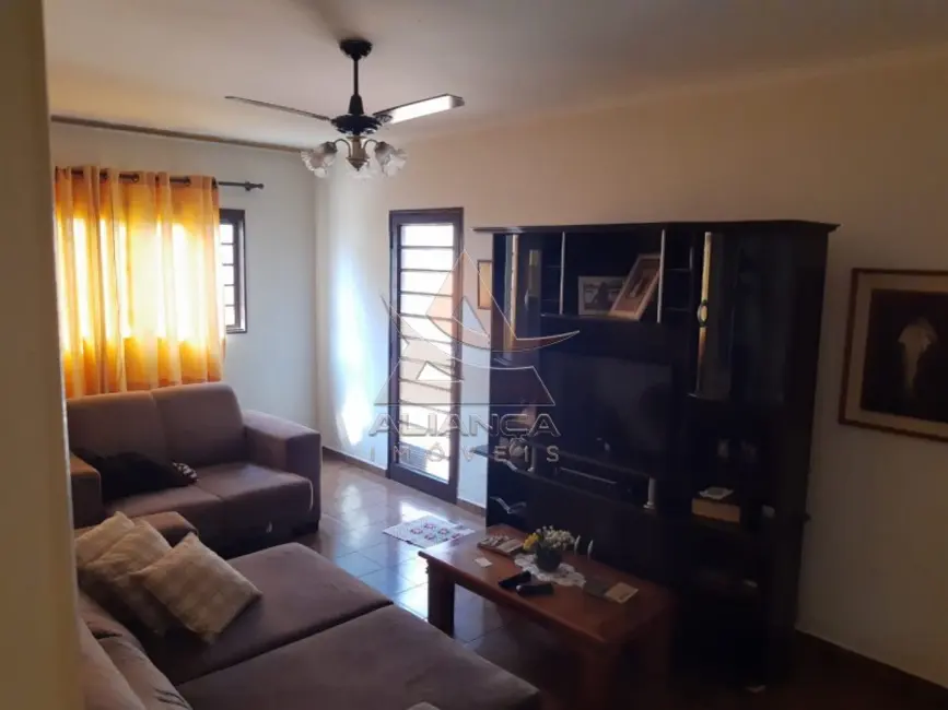 Foto 2 de Casa com 4 quartos à venda, 213m2 em Vila Tibério, Ribeirao Preto - SP