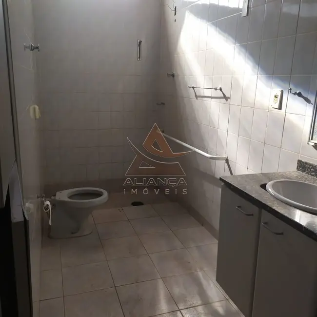 Casa com 3 quartos à venda, 237m2 em Jardim São Luiz, Ribeirao Preto - SP - imagem 8 Foto 8 de Casa com 3 quartos à venda, 237m2 em Jardim São Luiz, Ribeirao Preto - SP