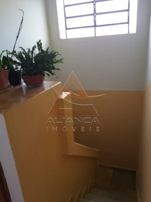 Casa com 3 quartos à venda, 146m2 em Parque Ribeirão Preto, Ribeirao Preto - SP - imagem 4 Foto 4 de Casa com 3 quartos à venda, 146m2 em Parque Ribeirão Preto, Ribeirao Preto - SP