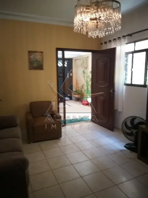 Foto 2 de Casa com 3 quartos à venda, 146m2 em Parque Ribeirão Preto, Ribeirao Preto - SP