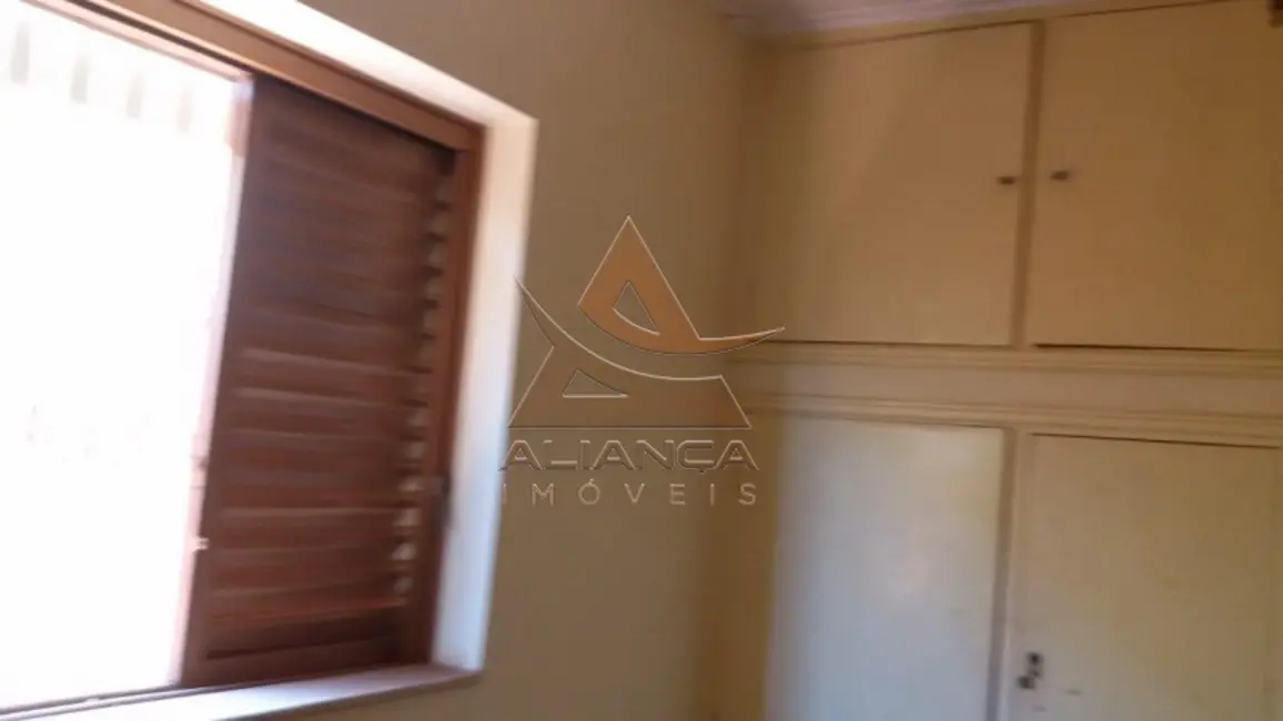 Casa com 2 quartos à venda, 231m2 em Jardim Macedo, Ribeirao Preto - SP - imagem 9 Foto 9 de Casa com 2 quartos à venda, 231m2 em Jardim Macedo, Ribeirao Preto - SP