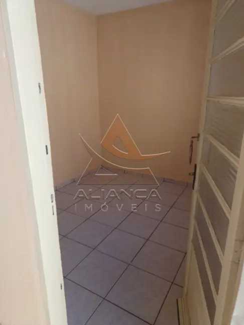 Casa com 3 quartos à venda, 160m2 em Ribeirao Preto - SP - imagem 2 Foto 2 de Casa com 3 quartos à venda, 160m2 em Ribeirao Preto - SP