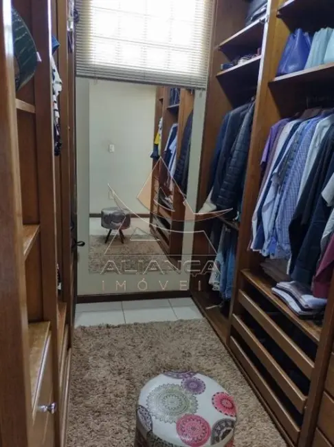 Foto 9 de Casa com 4 quartos à venda, 243m2 em Ribeirao Preto - SP