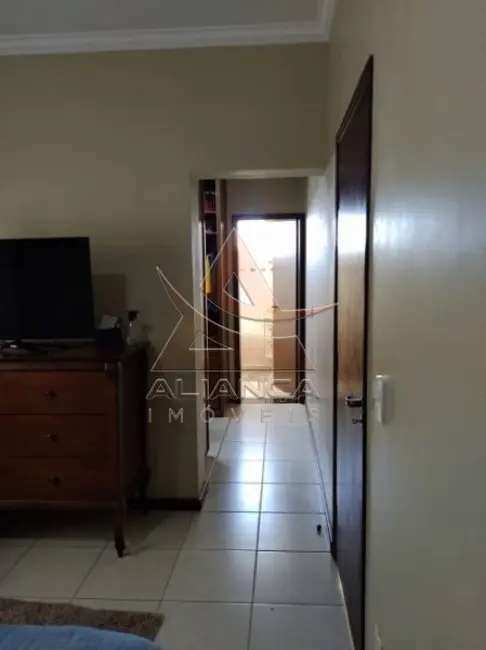 Foto 8 de Casa com 4 quartos à venda, 243m2 em Ribeirao Preto - SP