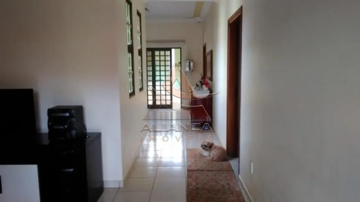 Casa com 3 quartos à venda, 231m2 em Ribeirao Preto - SP - imagem 4 Foto 4 de Casa com 3 quartos à venda, 231m2 em Ribeirao Preto - SP