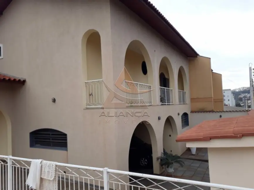 Casa com 3 quartos à venda, 329m2 em Ribeirao Preto - SP - imagem 5 Foto 5 de Casa com 3 quartos à venda, 329m2 em Ribeirao Preto - SP