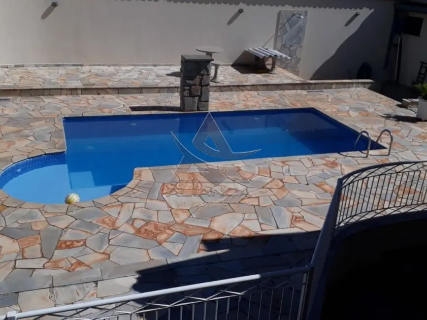 Foto 1 de Casa com 3 quartos à venda, 329m2 em Ribeirao Preto - SP